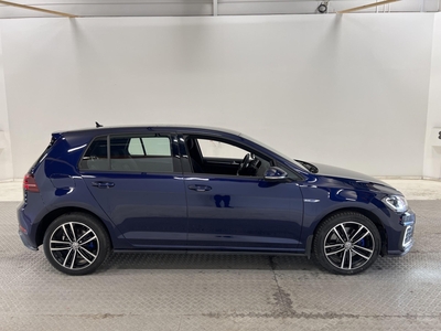 Volkswagen Golf GTE 1.4 TSI DSG Sekventiell, 204hk, 2020