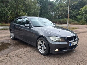 BMW 318 i Sedan Advantage/143hk/Ny servad