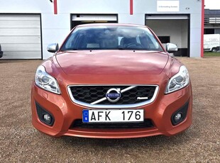 Volvo C30 D4 Momentum, R-Design Dragkrok Skinnklädsel