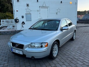 Volvo S60 2.4 Kinetic OBS 12000 MIL,Ny Servad,Besiktad,Toppskick