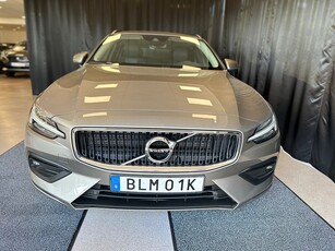 Volvo V60 T5 Automat Advanced Edition, Momentum