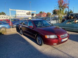 Volvo V70 2.4 Momentum Euro 4