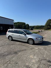 Volvo V70 2.4D Momentum Ac kyler Drag Värm Byte/Avbet 450:-månaden