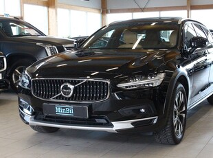 Volvo V90 Cross Country B4 AWD Geartronic 197HK Panorama