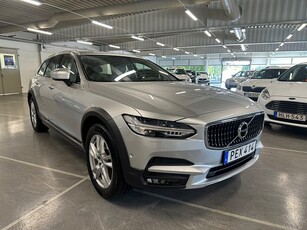 Volvo V90 Cross Country D4 AWD Geartronic Momentum 1-Ägare