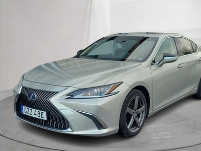 Lexus ES 300h (218hk)