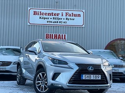 Lexus NX 300h AWD 2.5 AWD E-CVT 1Ägare Automat 9100mil