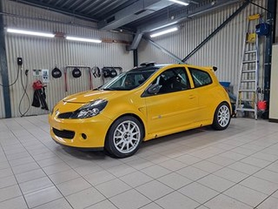 Renault Clio R3 - Rallybil