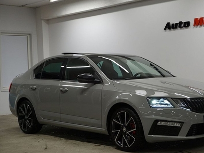 Skoda OctaviaRS 2.0 TDI 4X4 Cockpit Panorama Värmare Drag 2019, Halvkombi