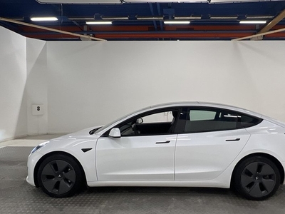 Tesla Model 3Long Range AWD Svensksåld 2020, Halvkombi