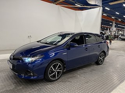 Toyota Auris Touring Sports 136hk Comfort Kamera Skatt-360kr