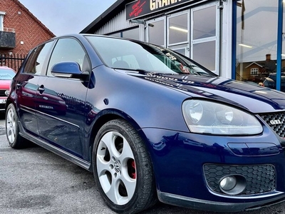 Volkswagen Golf5-dörrars GTI 2.0 TFSI GTI Vinterhjul 2008, Halvkombi