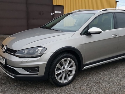 Volkswagen GolfAlltrack 2.0 TDI 4Motion DSG Premium Drag 2016, Crossover