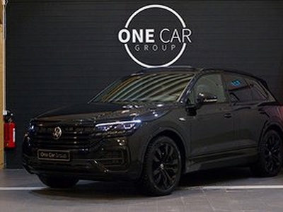 Volkswagen Touareg Black R-Line Edition X 3.0 V6 TDI SE SPEC 286 HK