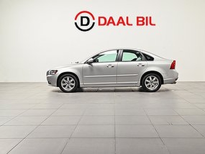 Volvo S40 D3 150HK MOMENTUM PARKERINGSVÄRMARE HELSKINN BT