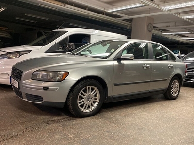 Volvo S401.8 Flexifuel 2006, Sedan