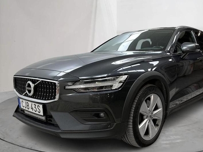 Volvo V60D4 Cross Country AWD 2020, Kombi