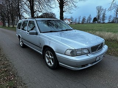 Volvo V70 2.5 20V Svensksåld, Drag, Ny besiktigad u.a