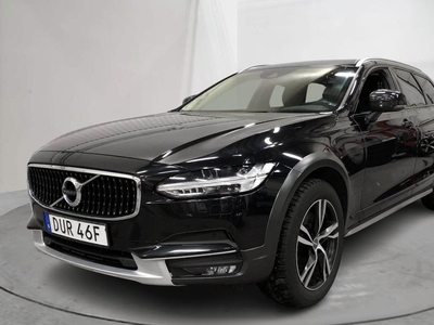 Volvo V90 D4 Cross Country AWD (190hk)