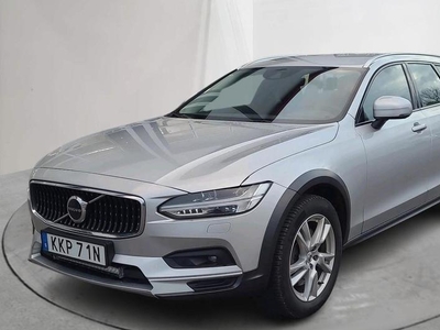 Volvo V90B4 Cross Country AWD Mildhybrid, Diesel 2021, Kombi