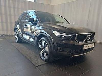 Volvo XC40 B4 FWD Bensin Momentum Advanced.