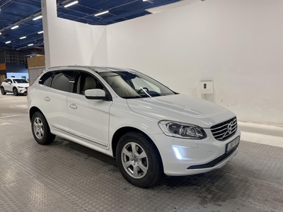 Volvo XC60 D4 AWD 190hk Summum Värmare VOC Navi Drag Välserv