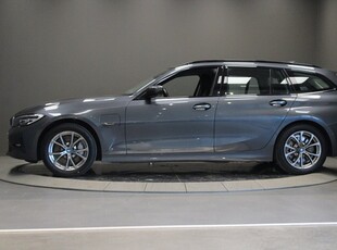 BMW 330e xDrive Touring / Dragkrok / Rattvärme / HiFi-ljud