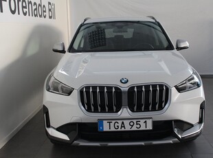 BMW X1 sDrive18i Rattvärme Drag Park Assist Komfort Acess