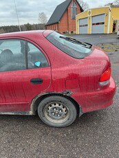 Hyundai Accent 5-dörrar Automat Ful men går fint Avbet 200:-