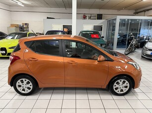 Hyundai i10 1.0 ComfortPlus Backkamera 360:-Skatt Vinterhjul