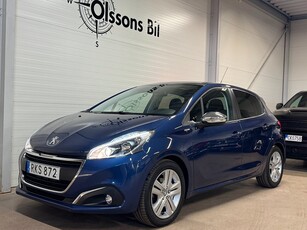 Peugeot 208 5-dörrar 1.2 VTi Panorama Lågmil SoV-hjul 82Hk