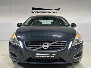 Volvo S60 D3 163hk Geartronic Momentum, D-värmare, 8860mil