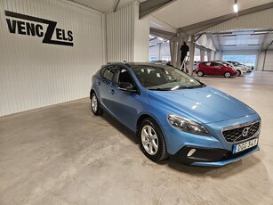 Volvo V40 Cross Country D3 Aut Momentum Drag GPS Pano Fin