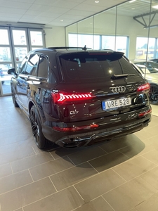 Audi Q7 50 TDI quattro