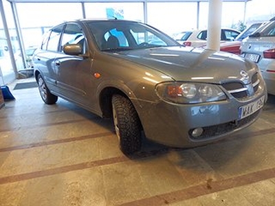 Nissan Almera 5-dörrar 1.8 Euro 4