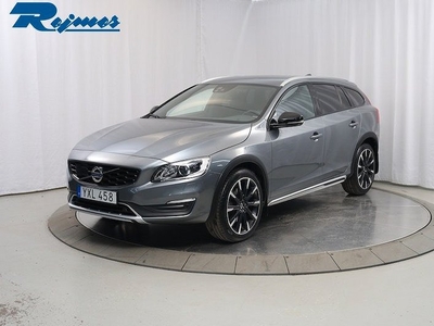 Volvo V60Cross Country D4 AWD Classic Plus 2018, Kombi