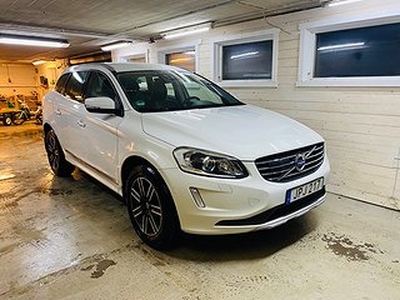 Volvo XC60 D4 AWD Geartronic Summum, Classic