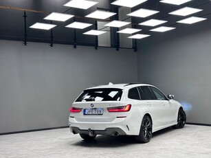 BMW 330e Touring M Sport / Drag / Panorama / Harman Kardon