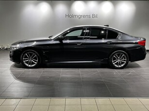 BMW 530e iPerformance M Sport HiFi Navi Night Vision Tonade 252hk 2.95% R