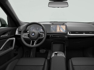 BMW X1 sDrive 18i / M-sport Active Launch