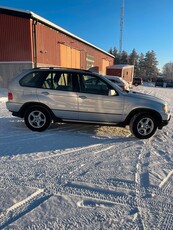 BMW X5 4.4i Sport line Euro 3