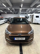 Hyundai i20 1.2 blue Comfort 84hk Låga mil