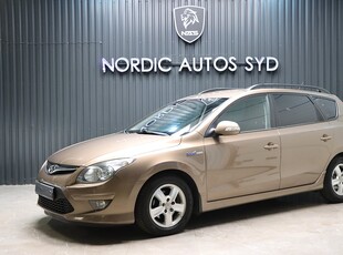 Hyundai i30 CW / 1.6 CRDi / Business / Ny-servad / Ny-Besiktad