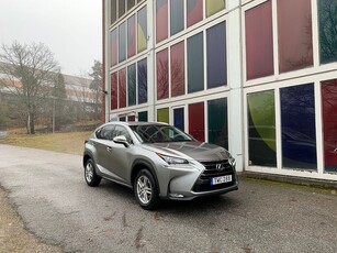 Lexus NX 300h AWD 2.5 AWD E-CVT Executive Euro 6 Räntefritt