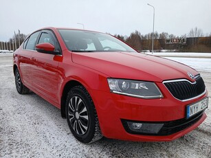 Skoda Octavia 1.2 TSI Nykam/Nyservad/Besiktad/P-sensör/Drag