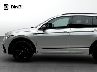 Volkswagen Tiguan TDI200 DSG 4M R-Line Black/P-värmare/Drag/...