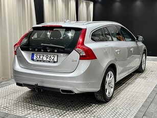 Volvo V60 D4 Navi Keyless Skinn Drag Fullservad P-Värmare