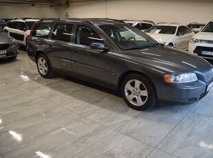 Volvo V70 2.4 (140hk) Business / 2-Ägare / Nyservad & Ny Besiktad