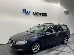 Volvo V70 D2 115hk Momentum Drag D-värmare Farthållare BT