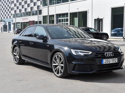 Audi A4 Sedan 2.0 TFSI Q 252HK S-Line Cockpit Navi Värm